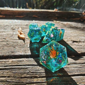 Crit-osaur Chaos- Dinosaur DND Dice