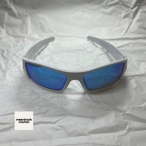 Oversized Wraparound High-Performance Sports Sunglasses – Polarized UV Protection Shield for Cycling & Outdoor Adventures Unisex
