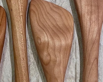 Hand-Shaped Wooden Spatula (Maple)
