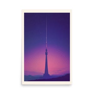 Mit der Geschwindigkeit der Stille – Retro Futuristisches Signal Sendeturm Poster – Minimalistische Sci-Fi Wand Kunst
