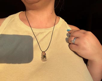 Collana con barattolo magico