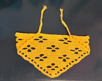 Bandana all'uncinetto con fiori - Accessorio estivo fatto a mano