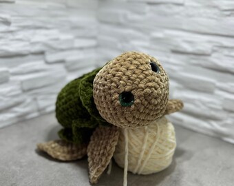 Handmade Amigurumi Kiwi Turtle – Soft toy made of chenille yarn – Perfect gift for babies, children & crochet lovers