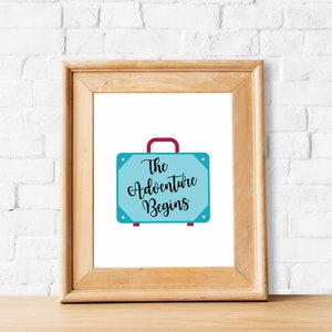 Das Abenteuer beginnt Koffer Printable Party Schild | Going Away Party Digital Download Dekor 8 x 10 Zeichen