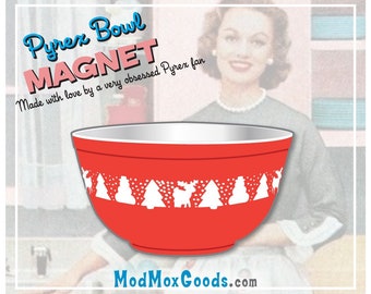 MAGNET Pyrex Christmas Bowl 2.5in wide