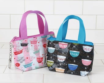 Mini Tote Bag Charm: Vintage Pyrex Kitchen Bowls, Zipper Pouch keychain