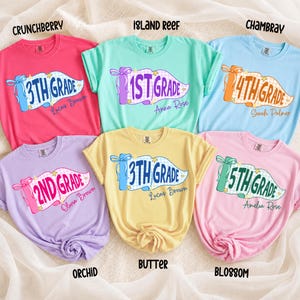 Personalized Pennant Back To School Shirt Girls, First Grade Shirt Girl, 4th Grade Shirt, 2nd Grade Shirt, 3rd Grade Shirt, 5th Grade Shirt