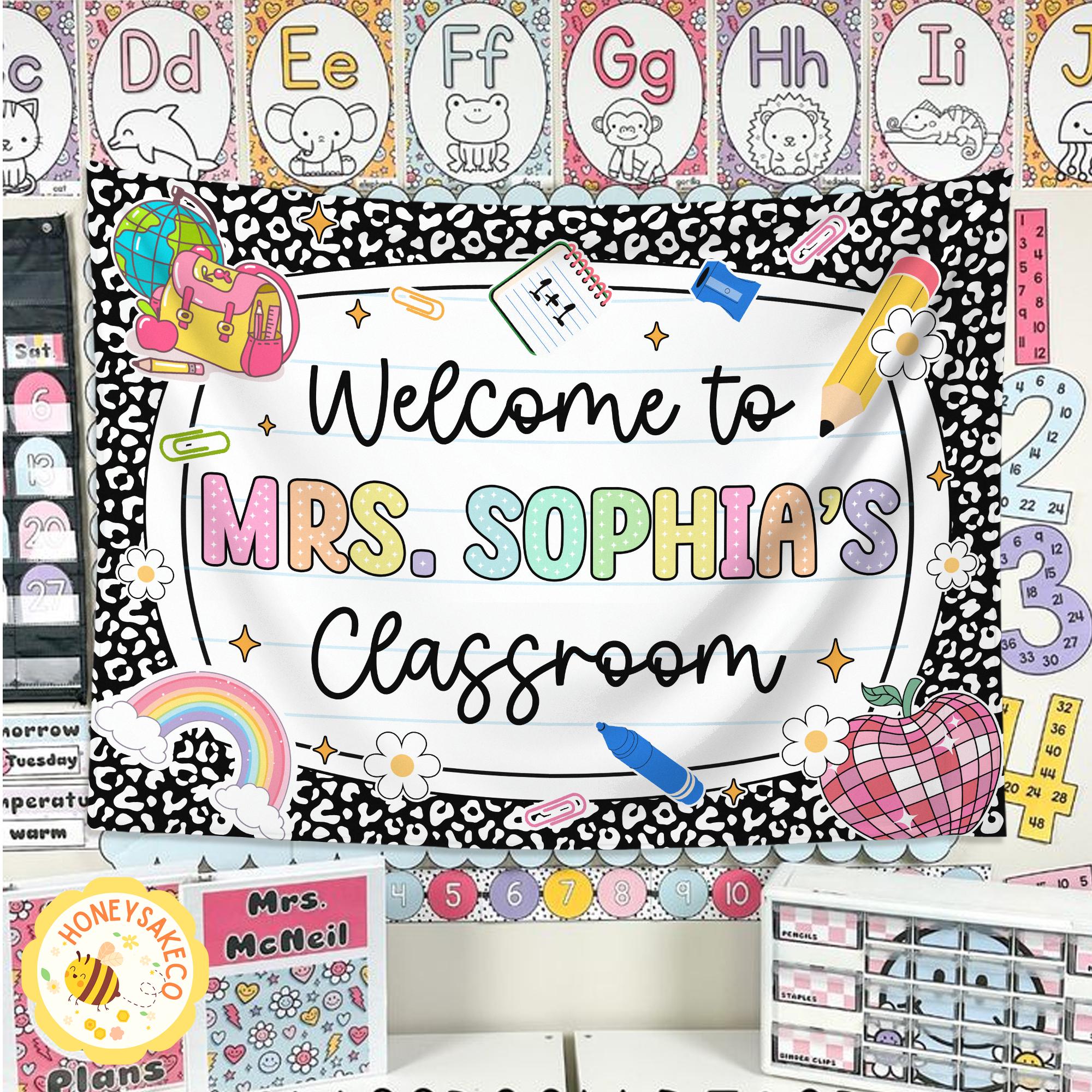 Personalized Teacher Tapestry, Teacher Name Gifts, Classroom Decors, Teacher Name Tapestry, Welcome to Class Tapestry, Back To School Banner