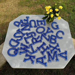 Parches de letras hechos a mano, parches de letras perlados, parches de letras personalizados, parches del alfabeto termoadhesivos, personaliza tu ropa o bolsos.