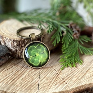 Clover Keychain | Four Leaf Clover Keychain | Lucky Clover |  Personalized Gift