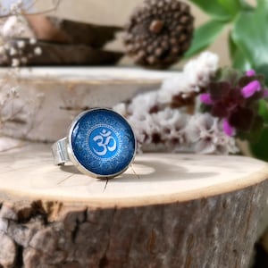 Anello Om in tono argento blu | L'Induismo anello | Gioielli spirituali | Anello regolabile | Gioielli su misura