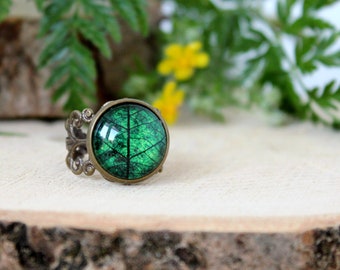 Green Leaf Ring | Antique Bronze Ring | Green Leaf Jewelry | Leaf Ring | Green Ring | Glass Dome Ring | Romantic Gift