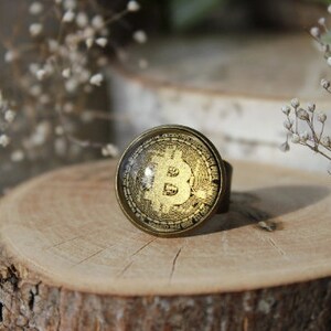 Bitcoin Ring | Bitcoin Icon | Cryptocurrency Jewelry | Blockchain Jewelry | Gift For Men