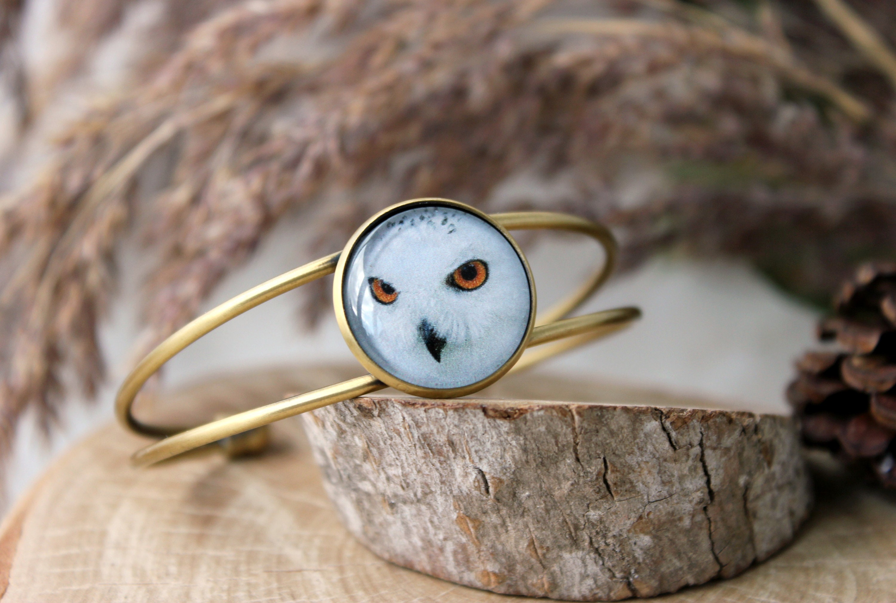 Snowy Owl Cuff Bracelet | White Owl Bracelet | Antique Bronze Cuff Bracelet | Animal jewelry | Bird 