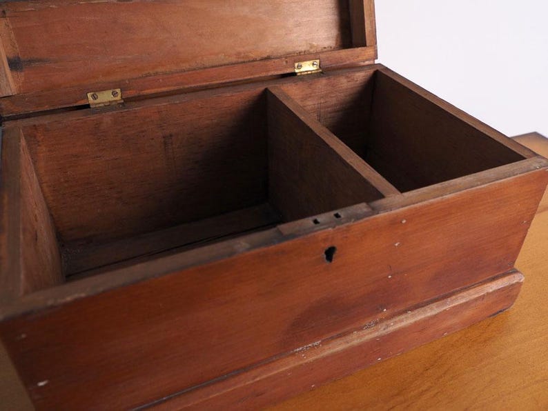 Antique Primitive Wood Storage Box With Divider – Early 1900s Handmade ...