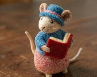 Clara the Verse-Weaver - Needle Felted Mouse - The Whiskered Chronicles Collectible - Handmade Whimsical Mouse Art with Red Book