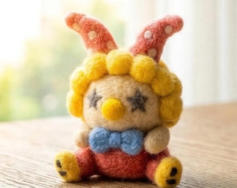Handmade Felted Clown Doll – Cute Wool Felt Clown Figurine for Home Decor, Unique Gift, Collectible Felt Art