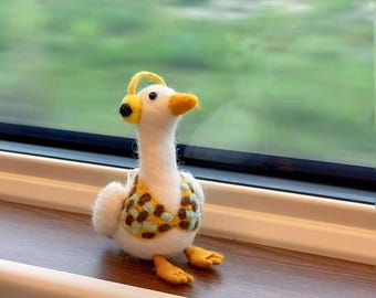 Handmade Felt Duck Ornament, Wool Keychain, Backpack Clip Christmas Xmas Thanksgiving Gift