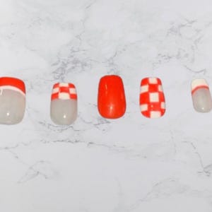 XS coffin checkered nails