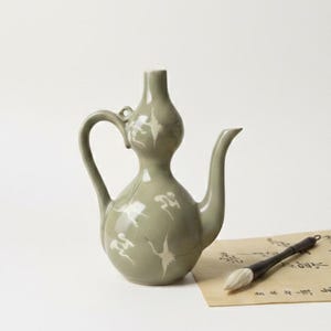 RARE Signed Goryeo Celadon Ewer Korean Pottery Inlaid Crane Cloud Design Water Pitcher Kettle Sanggam Art Pottery Asian Antique Home Decor