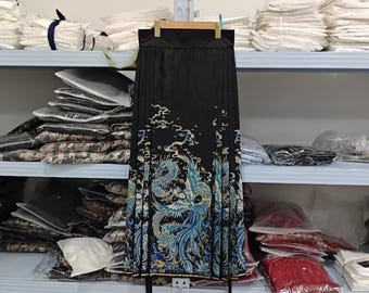 Embroidered Phoenix Hanfu Skirt, Auspicious Dragon Pattern, Pleated Horse Face Skirt