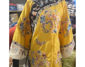 Embroidered Hanfu Clothing Set: Qing Dynasty Style Horse-Faced Skirt