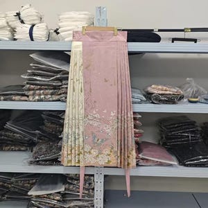 Pink Butterfly Hanfu Skirt, Traditional Chinese Hanfu, Gorgeous Horse-Faced Skirt, Conch-Printed Hanfu, Elegant Women&#39;s Hanfu Skirt