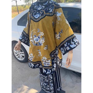 Hand-Embroidered Hanfu, Traditional Chinese Hanfu Suit,Gorgeous Yellow Hanfu Skirt, Flower and Bird Embroidered Hanfu,Hanfu Clothing for Her