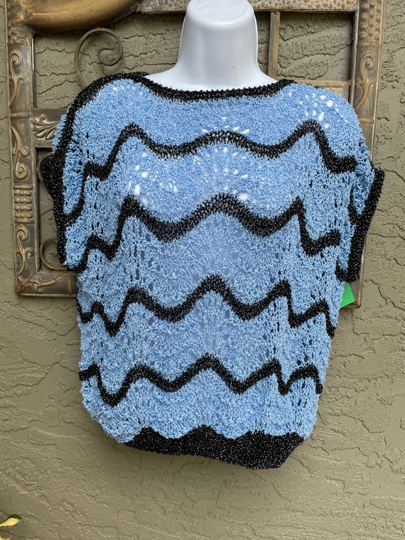 1960’s Ladies Vintage Hand Crochet Pullover Top - image 2