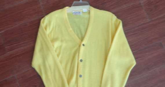 Izod 1960's Cardigan Sweater Unisex Bright Yellow… - image 1