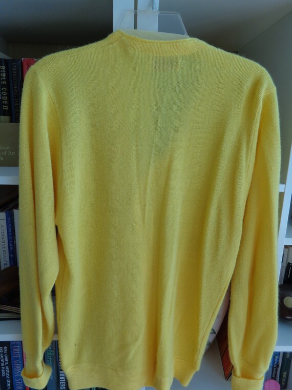 Izod 1960's Cardigan Sweater Unisex Bright Yellow… - image 5