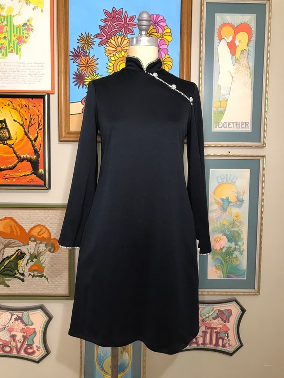 Mandarin Collar 1960's Trapeze Dress - image 3