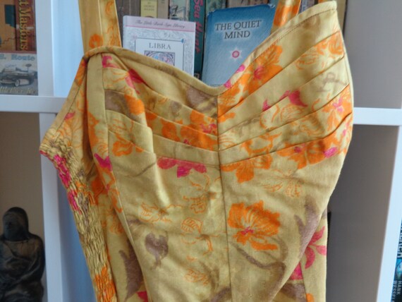 Pau Hana 1950's Hawaiian Golden Floral Print Wrap