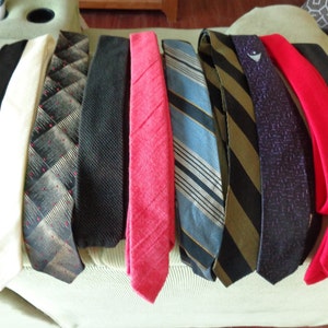 TEN Multicolor THIN Neckties/ 1 to 2 Inches Wide