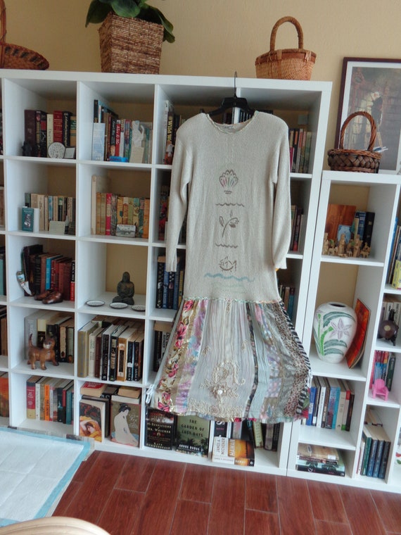 VINTAGE 1980's Elegant Bohemian Style Metallic Kni