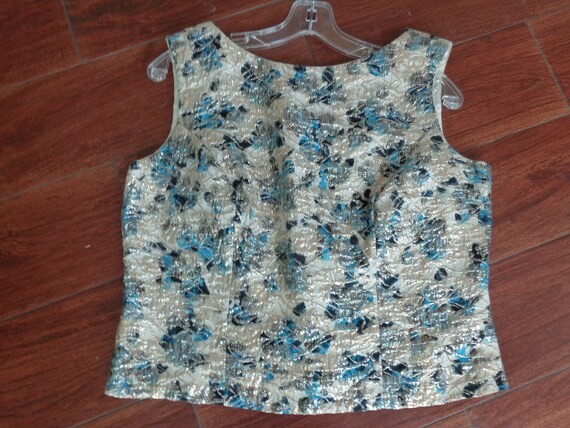 VINTAGE 1960's Ladies Light Blue & Gold Floral Bro