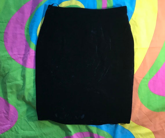 Z Cavaricci 1980s Black Velvet Mini Skirt - image 1