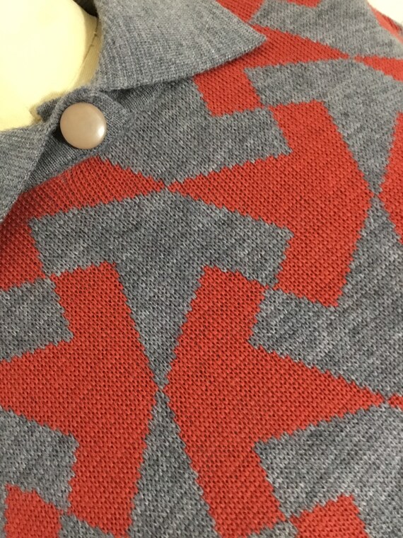 Vintage 1980’s Men’s/Unisex Red&Gray Wool Sweater - image 3