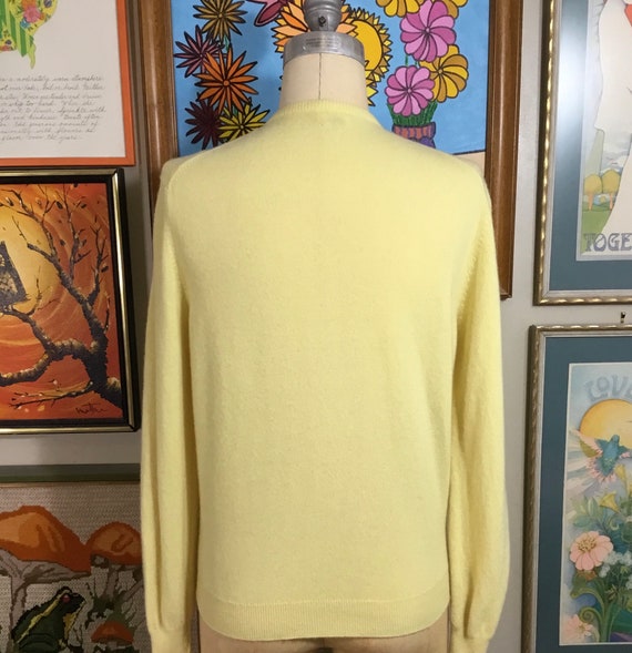 Jaeger 1950’s Ladies Yellow Cashmere Sweater - image 4