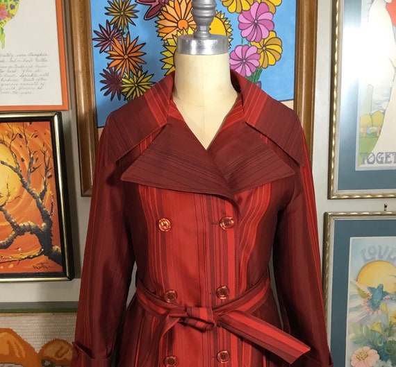 Mod 1970’s Women’s Red Striped Raincoat - image 1