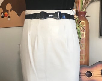Erez 1980's Cream Leather Skirt by (Dead Stock)