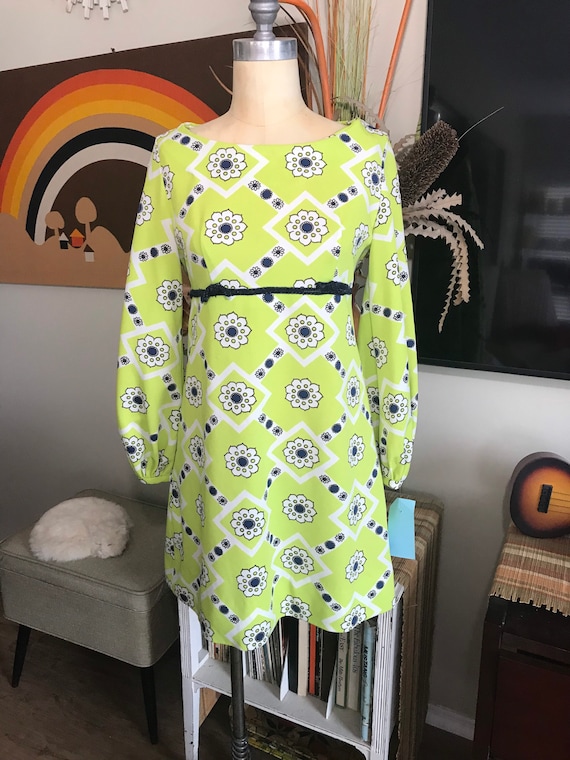 1970s Baby Doll Mini Dress Chartreuse Green Floral Empire Waist Double Knit Polyester