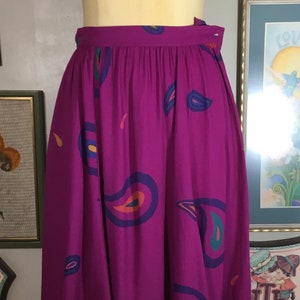 Liz Claiborne 1980’s Magenta Paisley Full Skirt (petite)