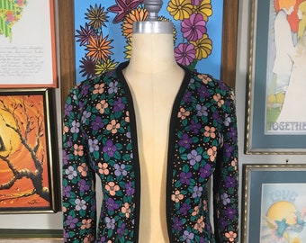 1970s Quilted Floral Print Ladies Short Jacket