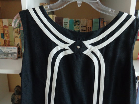 1960's Dress Black & White Sleeveless
