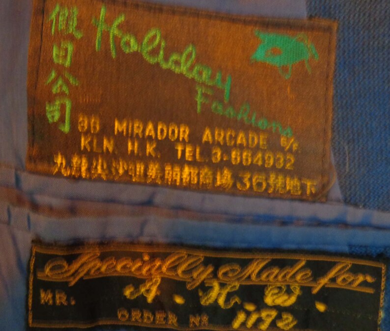 available Medium-VINTAGE 1970/'s Men/'s Blue Leisure Jacket by Holiday Fashions FREE SHIPPING