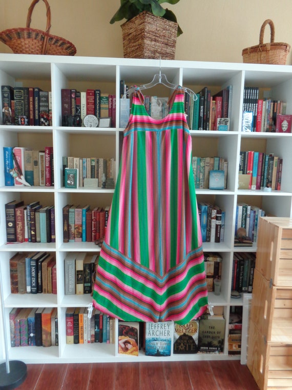 Wildcrest Rainbow Stripe 1970's Vintage Lounge Shi