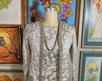 Malcolm Charles AMAZING 1960's Silver & Gold Brocade 2 Piece Dress Jacket Outfit Small)
