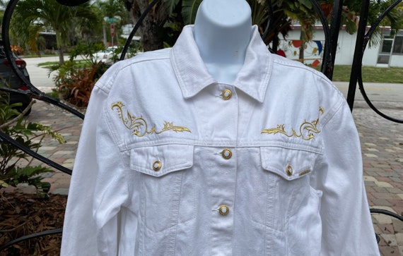 Jordache 1980’s Ladies White Denim Jacket - image 1