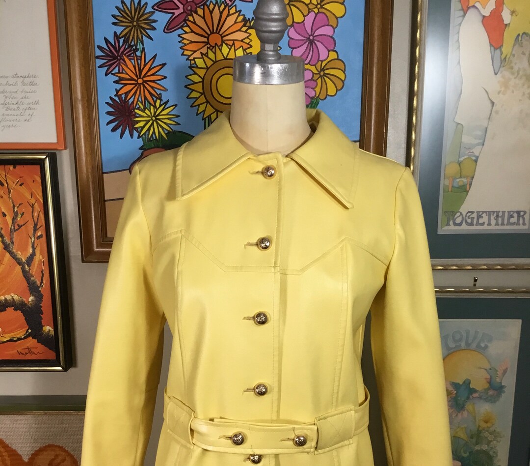 Italian 1970s Ladies Yellow Vinyl Coat Etsy